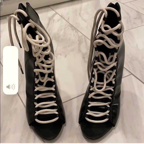 Dsquared - Picture 6 of 8